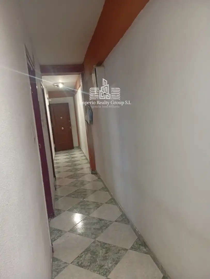 Wohnung zum Verkauf in Avilés mit Terrasse