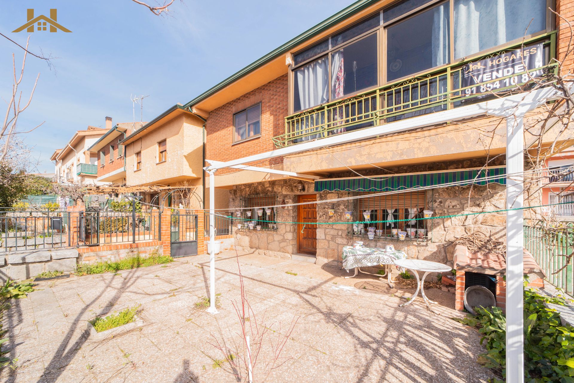 Vista exterior de Casa o xalet en venda en Guadarrama amb Calefacció