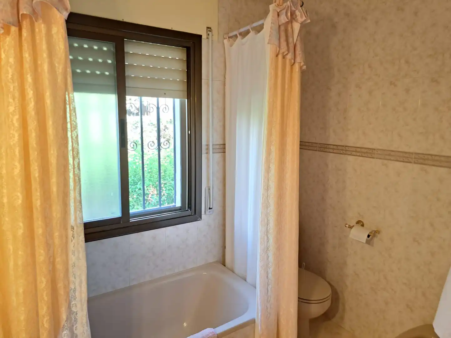 Bany de Casa o xalet en venda en Albalate de Zorita amb Calefacció, Jardí privat i Terrassa