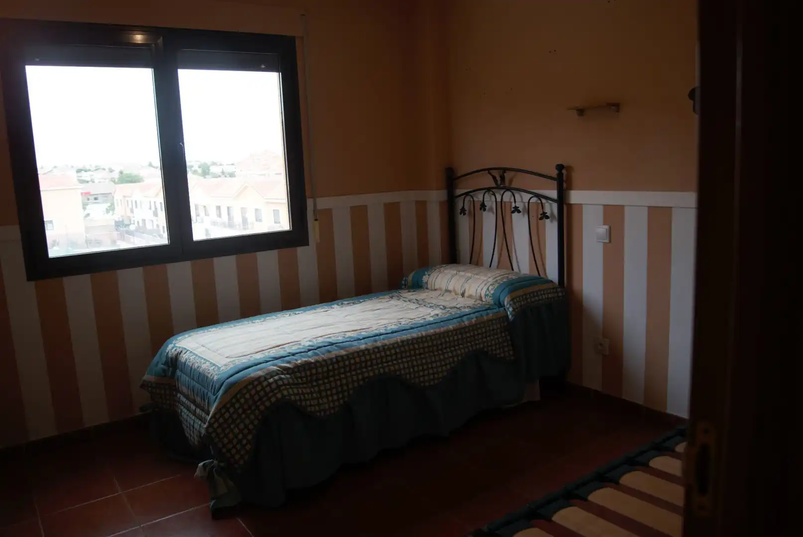 Casa adosada de alquiler en CASTILLA Y LEON, 3, Hervencias Altas - El Pinar