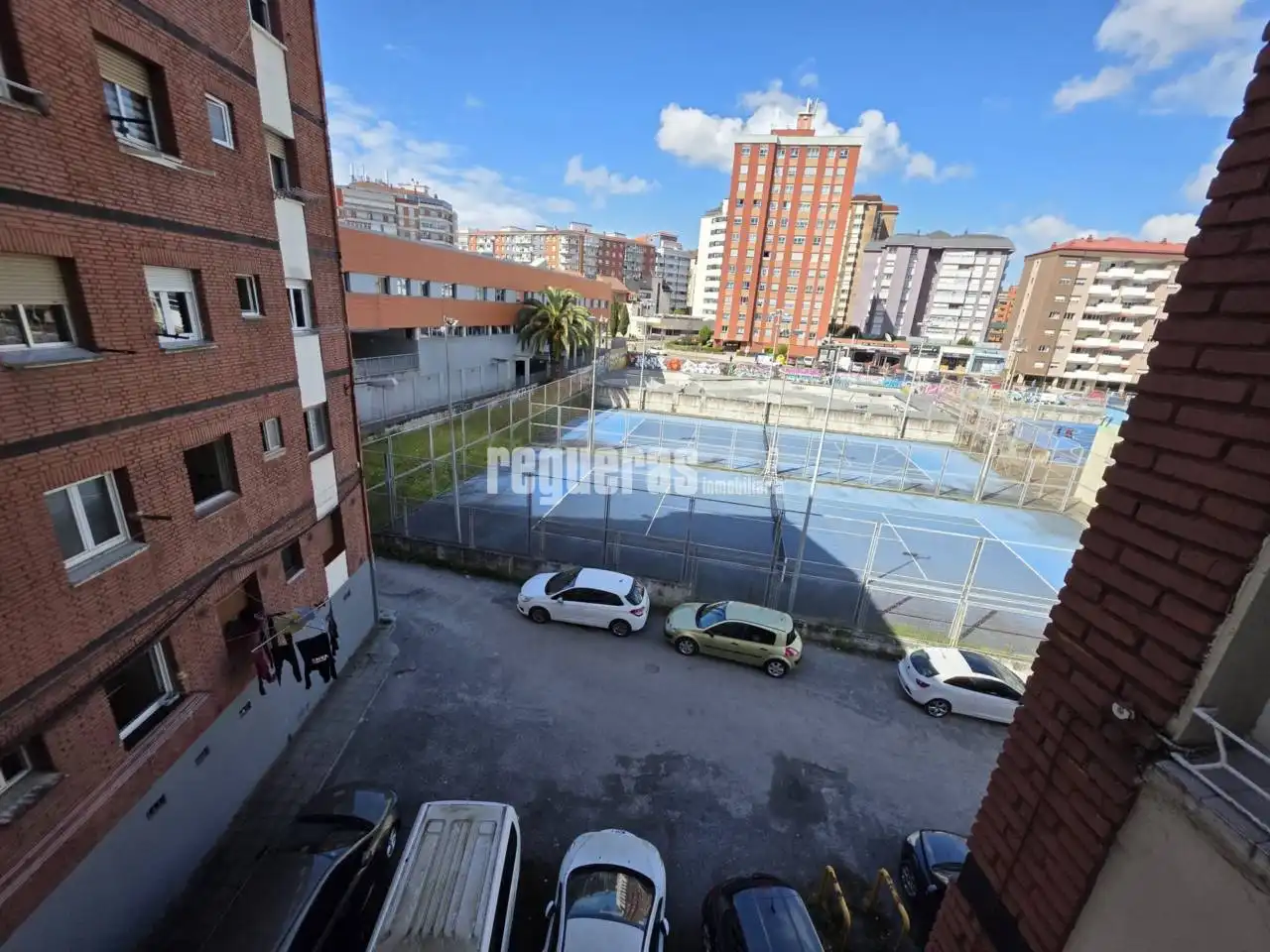 Parking of Flat for sale in Avilés  with Heating, Parquet flooring and Furnished