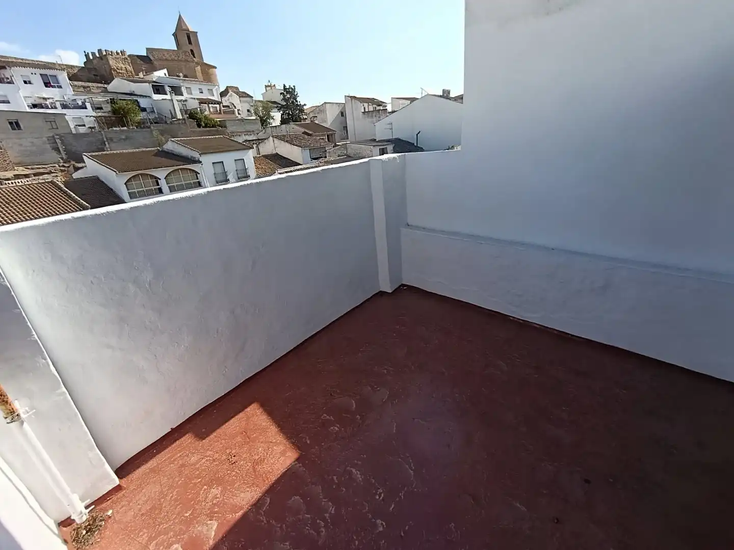 Terrassa de Casa adosada en venda en Iznájar amb Aire condicionat, Terrassa i Moblat