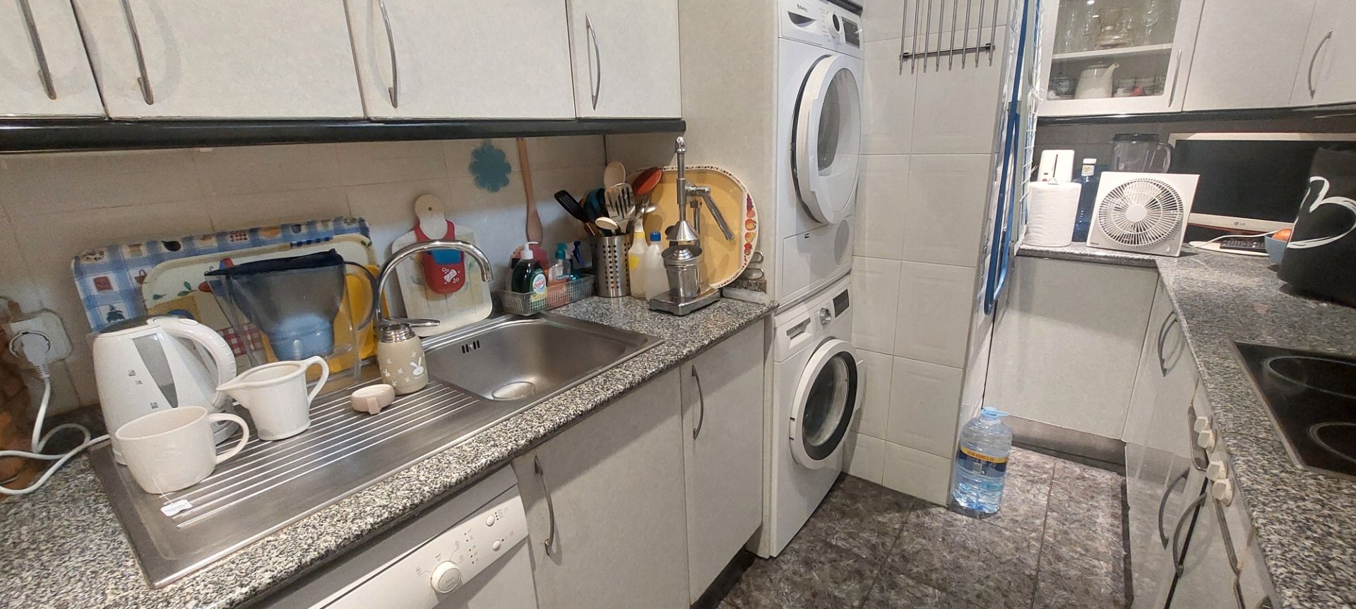 Kitchen of Flat for sale in  Madrid Capital  with Air Conditioner, Heating and Parquet flooring