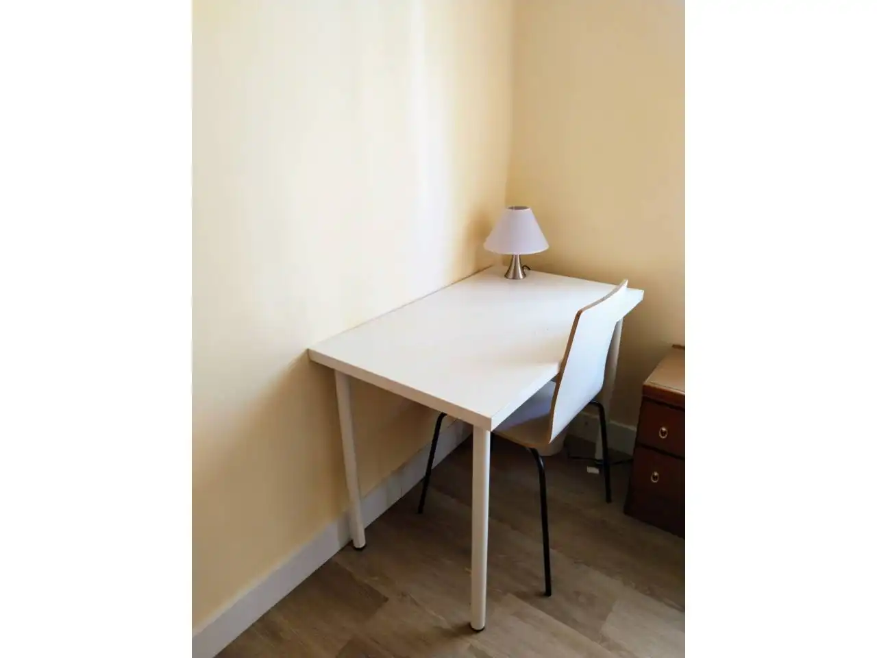 Bedroom of Flat for rent in Burgos  with Heating, Terrace and Furnished