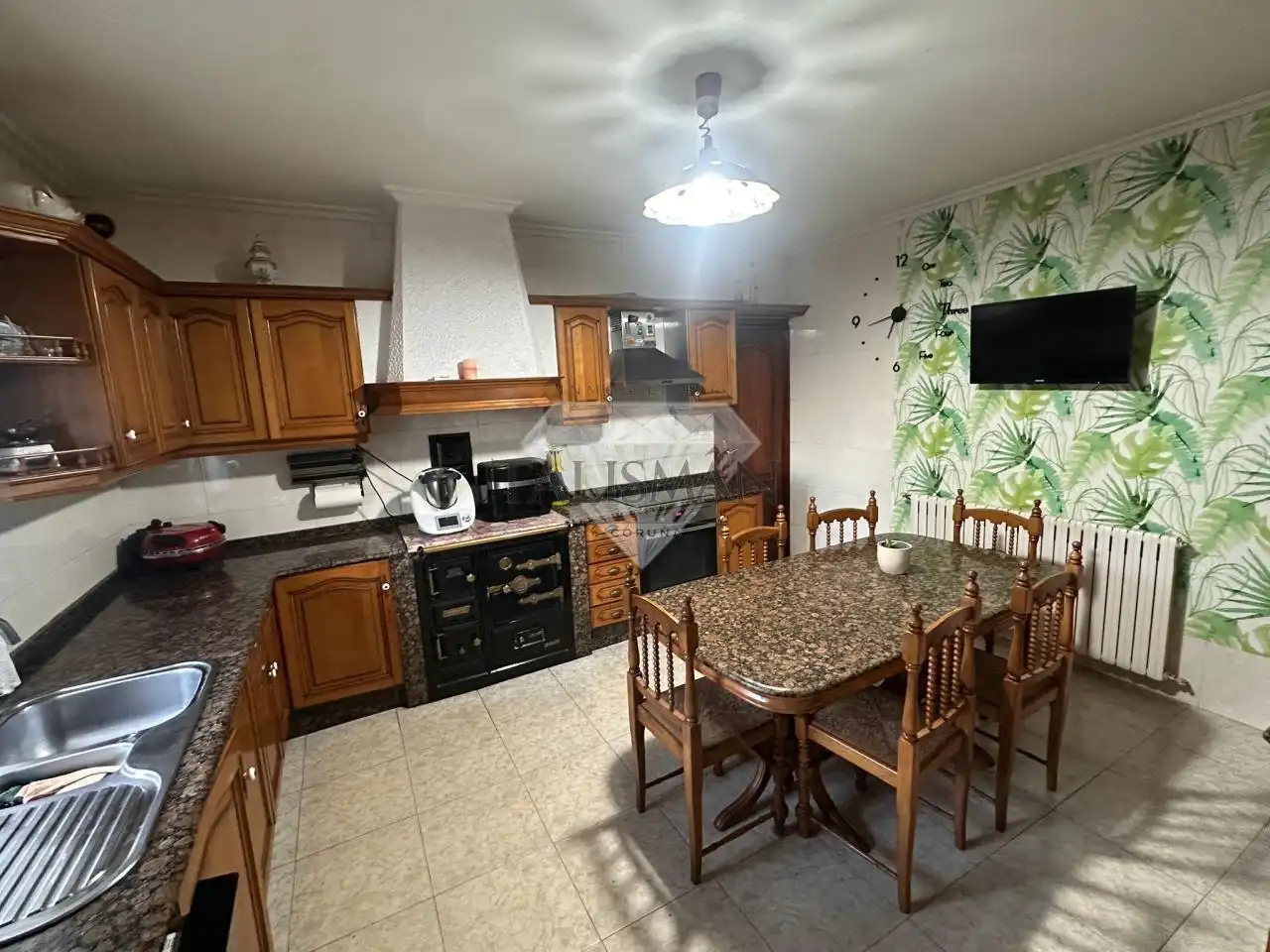 Kitchen of Houses for sale in Vilanova de Arousa  with Heating, Private garden and Terrace