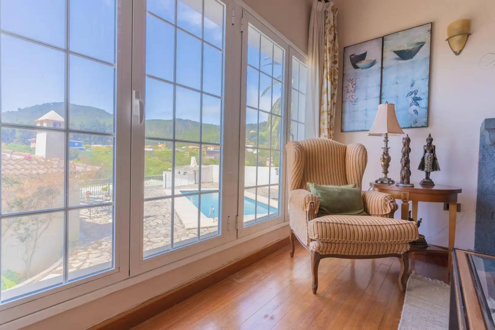 Sala de estar de Casa o chalet en venta en El Rosario con Calefacción, Jardín privado y Terraza