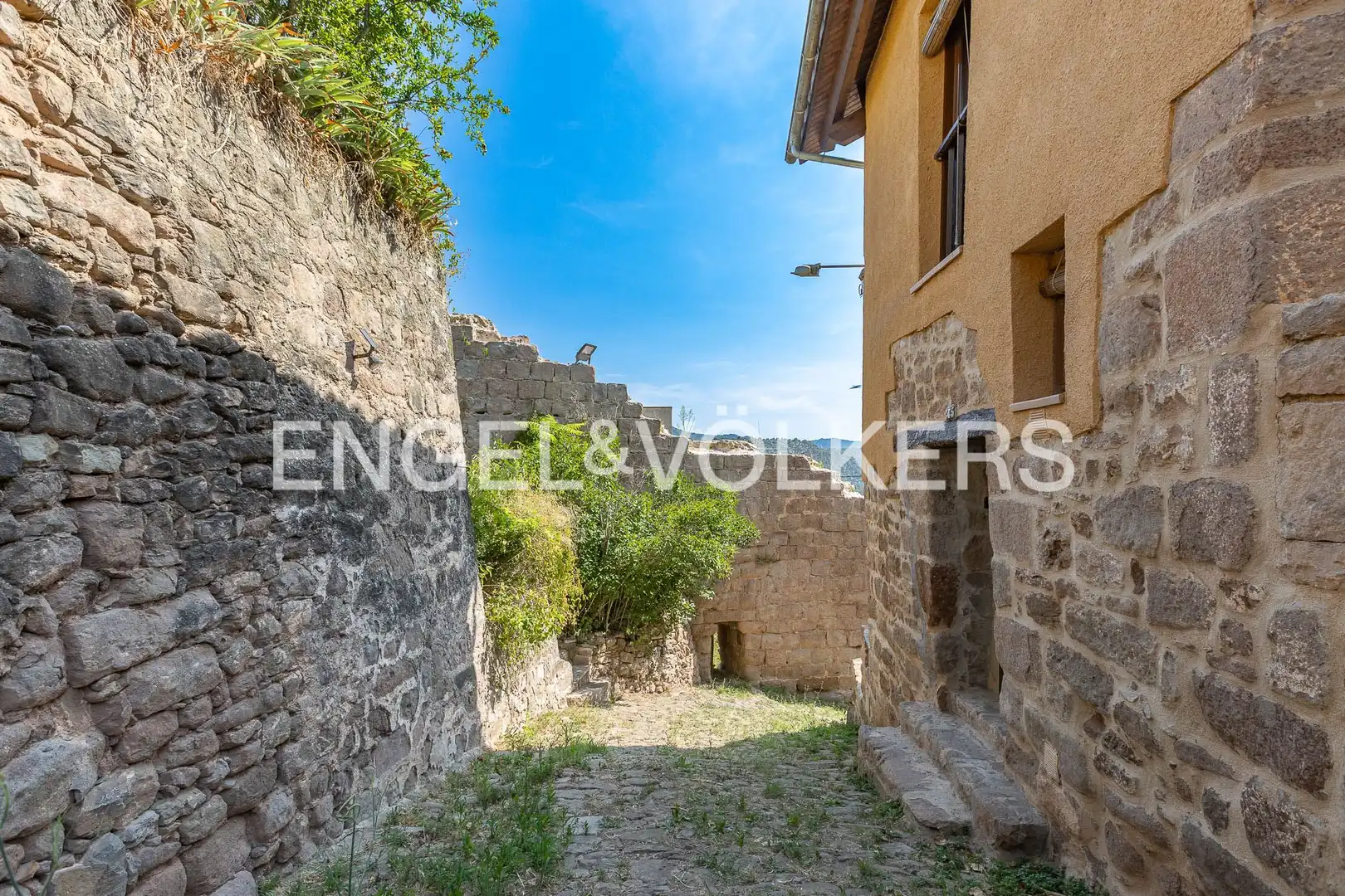 Casa o xalet en venda en Cardona amb Calefacció i Jardí privat