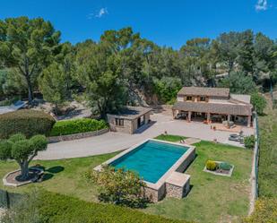 Jardí de Finca rústica en venda en Calvià amb Aire condicionat, Terrassa i Piscina