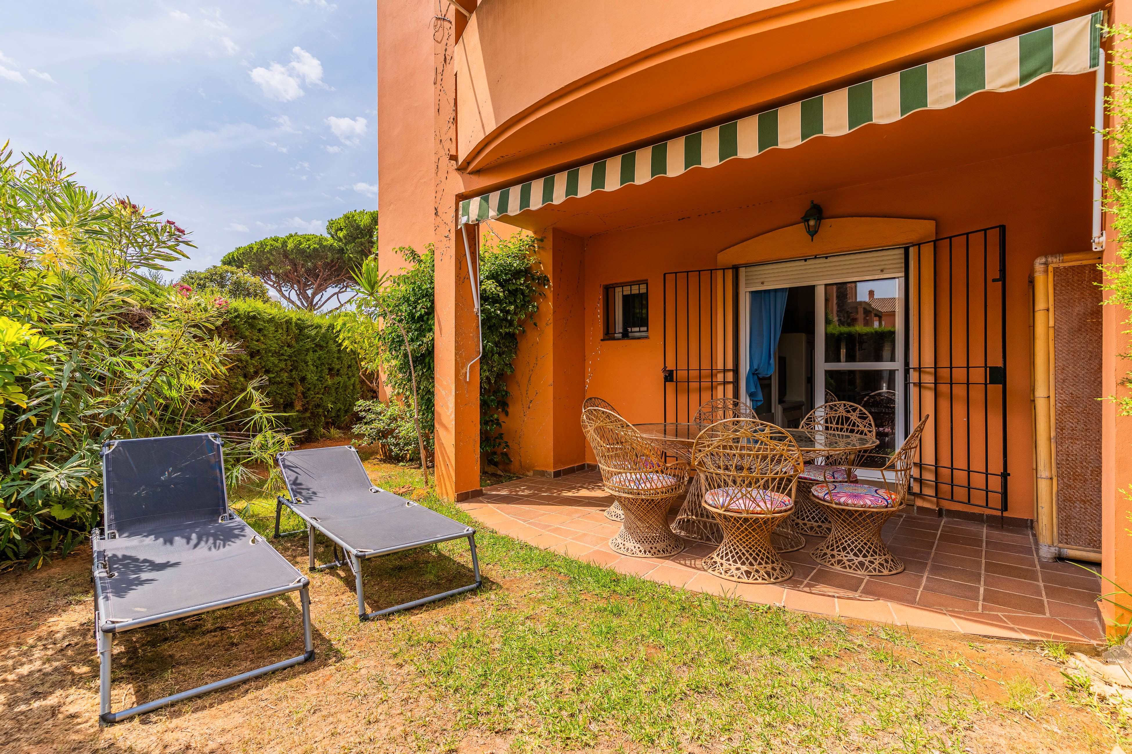 Jardí de Apartament en venda en Chiclana de la Frontera amb Jardí privat i Piscina comunitària