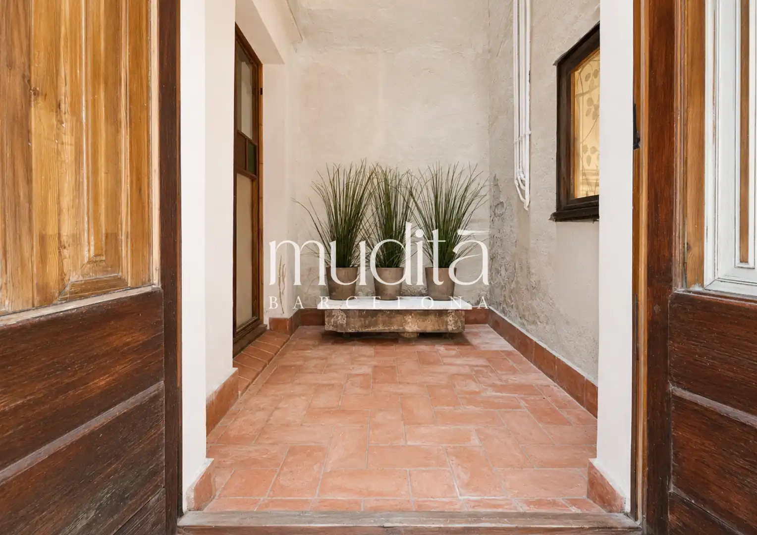 Apartments for sale in Barcelona  with Heating and Alarm