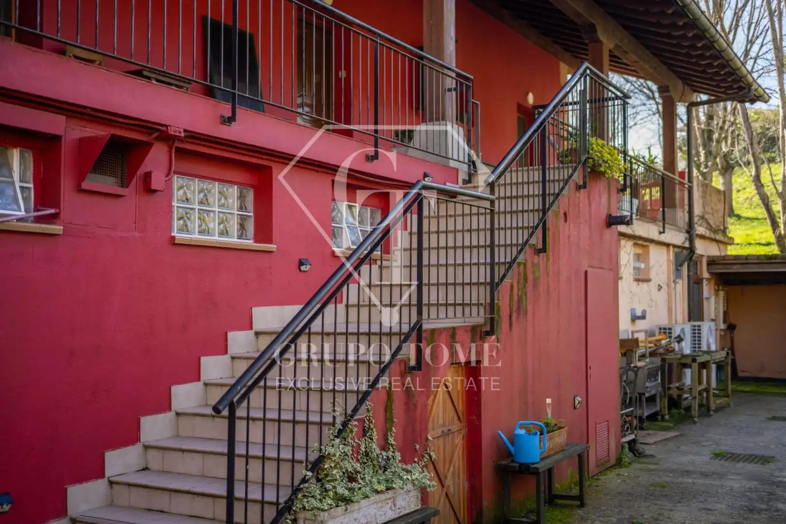 Vista exterior de Casa o chalet en venta en Usurbil con Calefacción, Jardín privado y Terraza