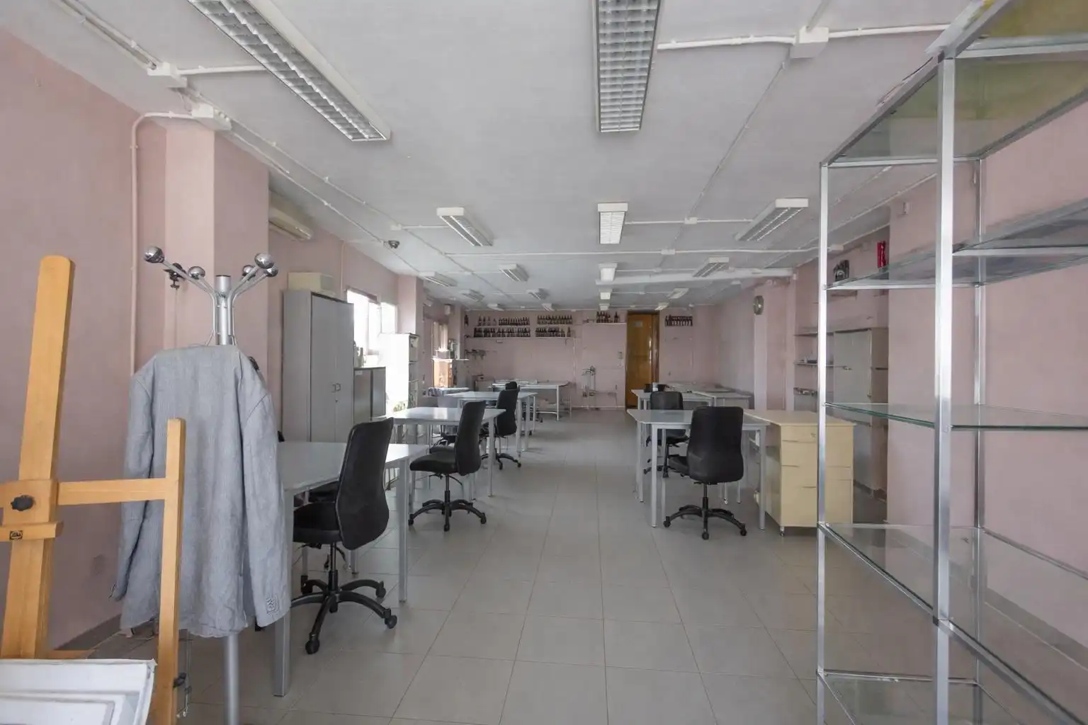 Commercial properties for rent in Madrid  with Air Conditioner