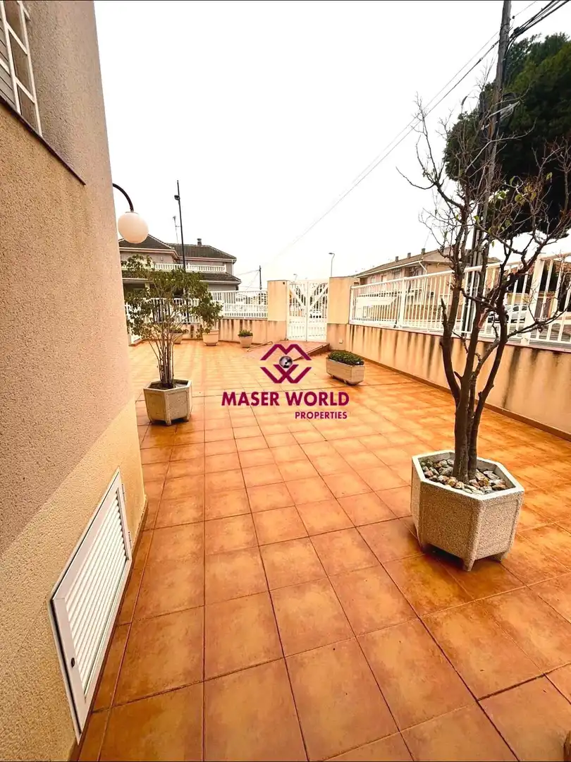 Terrassa de Apartament en venda en San Javier amb Aire condicionat, Calefacció i Jardí privat