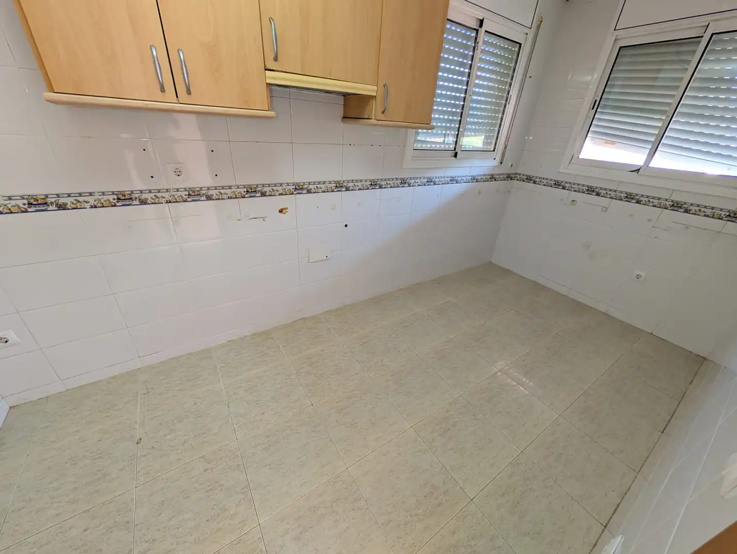 Cuina de Casa adosada en venda en Calafell amb Jardí privat i Terrassa