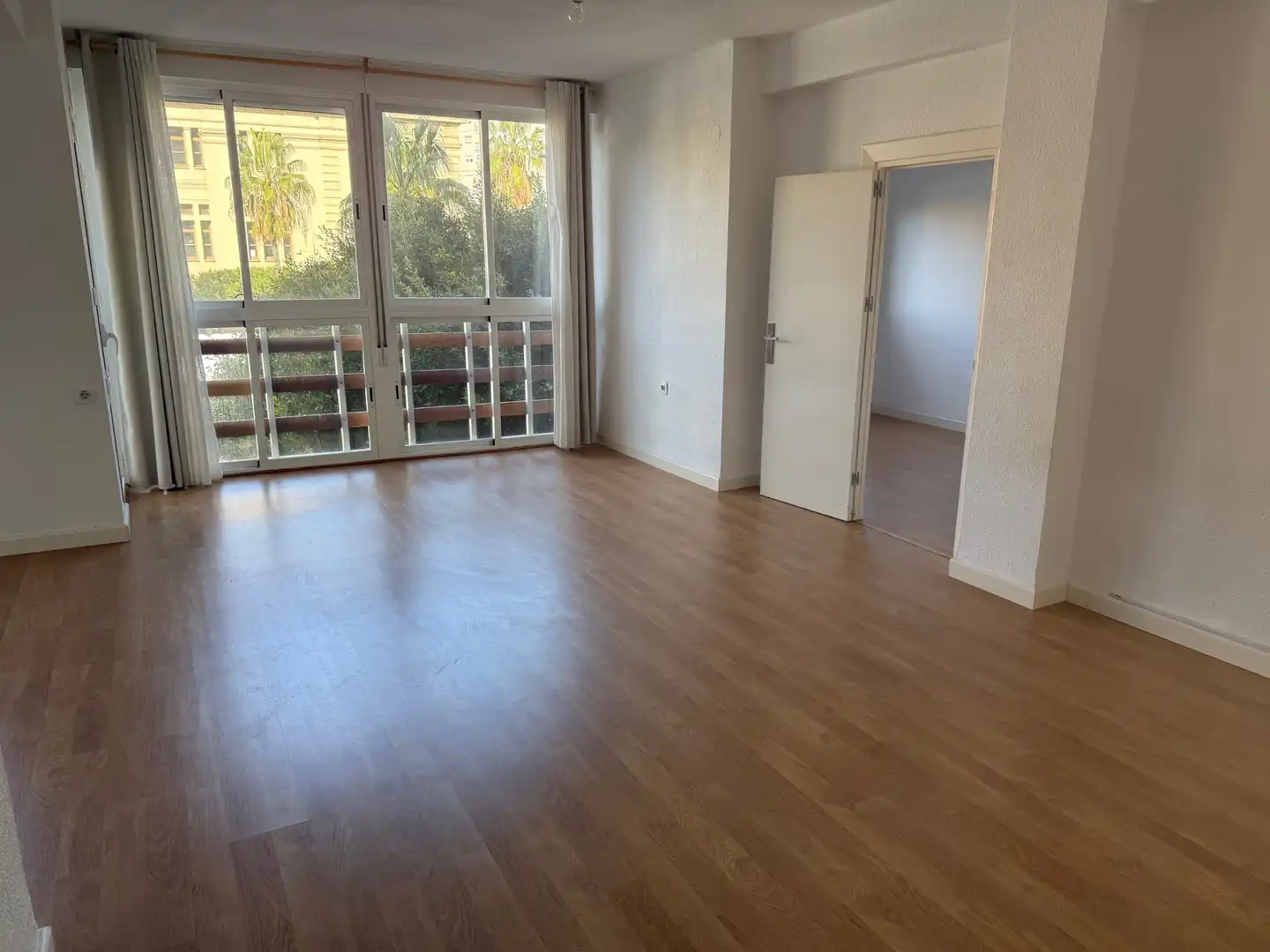 Schlafzimmer von Wohnung zum Verkauf in Almería mit Balkon