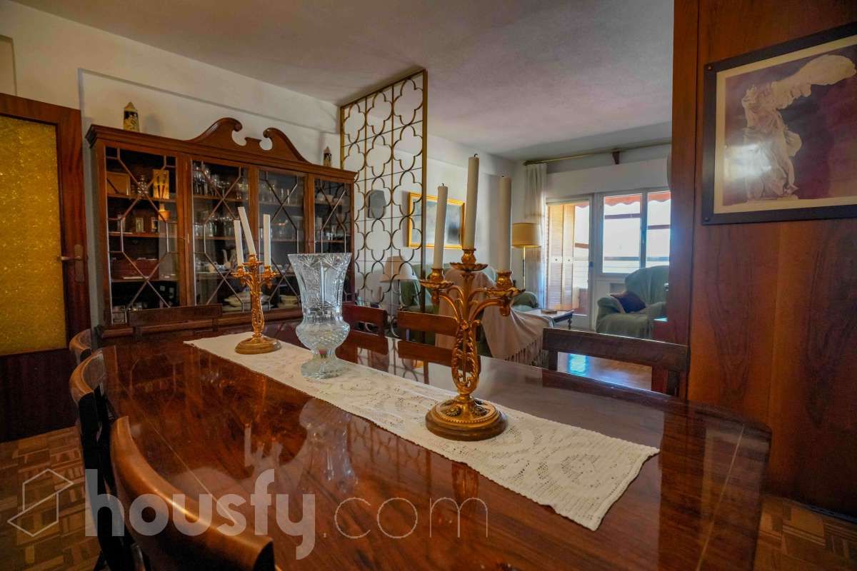 Dining room of Flat for sale in  Madrid Capital  with Heating, Terrace and Storage room