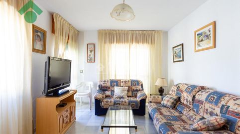 Foto 2 de Piso en venta en Almuñecar Centro, Almuñécar