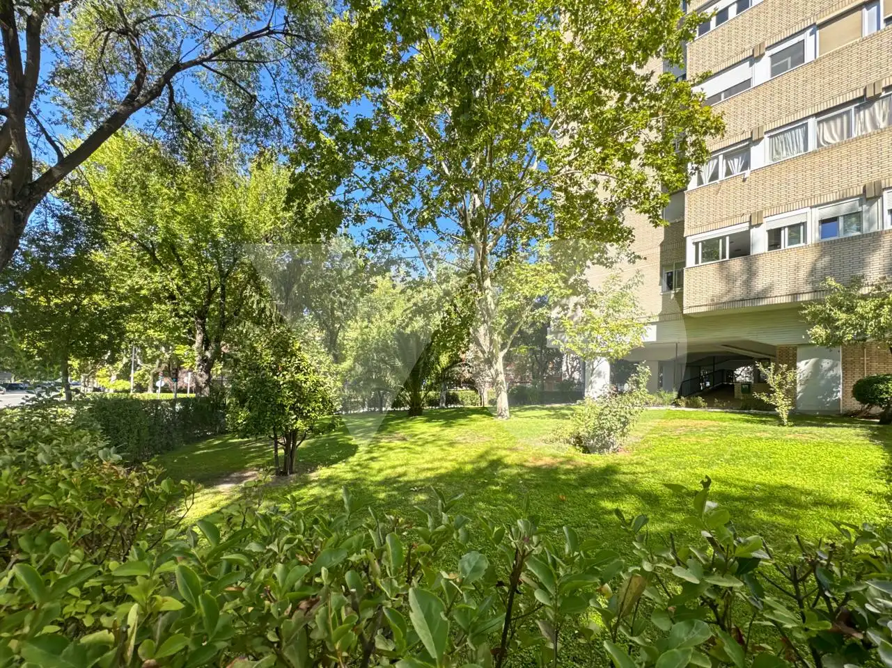 Vista exterior de Piso en venta en Moratalaz