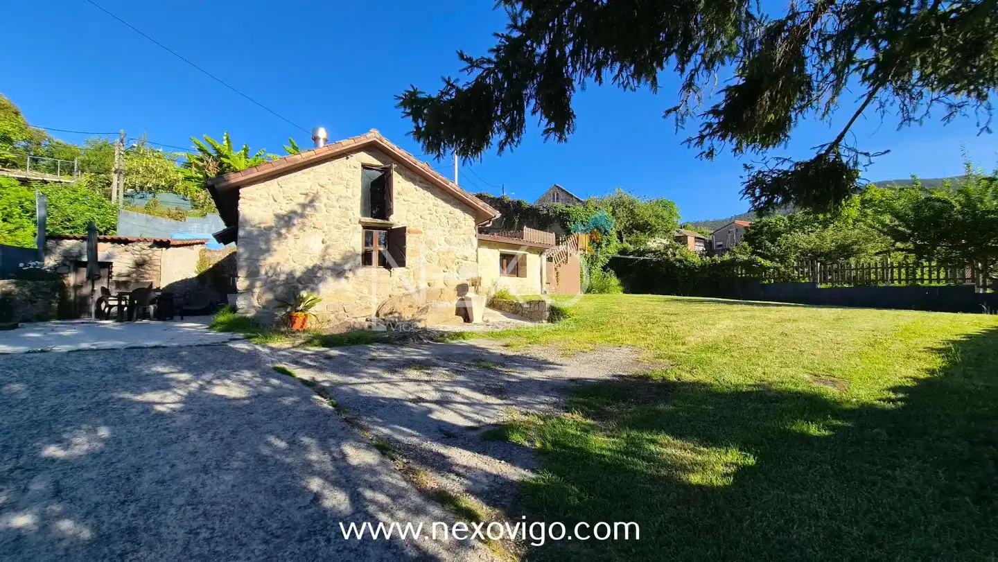 Vista exterior de Casa o chalet en venta en Moaña con Jardín privado, Terraza y Amueblado