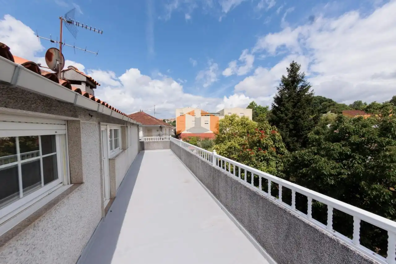 Terrace of Houses for sale in Vigo   with Heating, Private garden and Parquet flooring