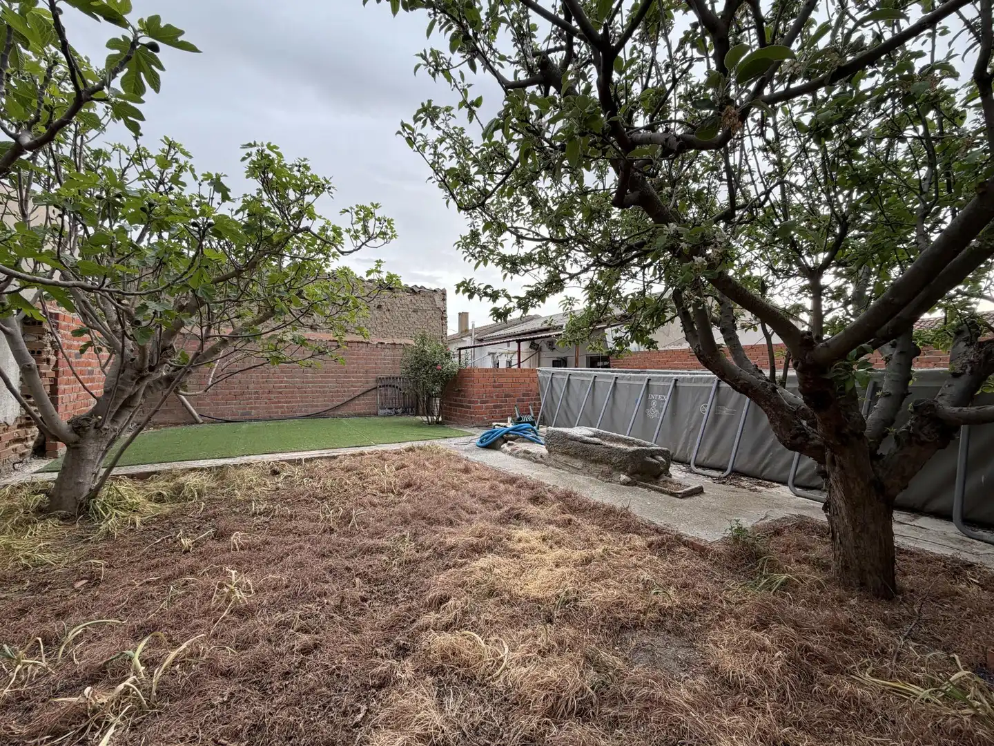 Casa o xalet en venda en Narros de Saldueña amb Calefacció, Jardí privat i Traster