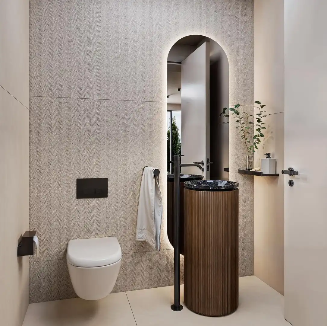 Bathroom of Houses for sale in Casares pueblo