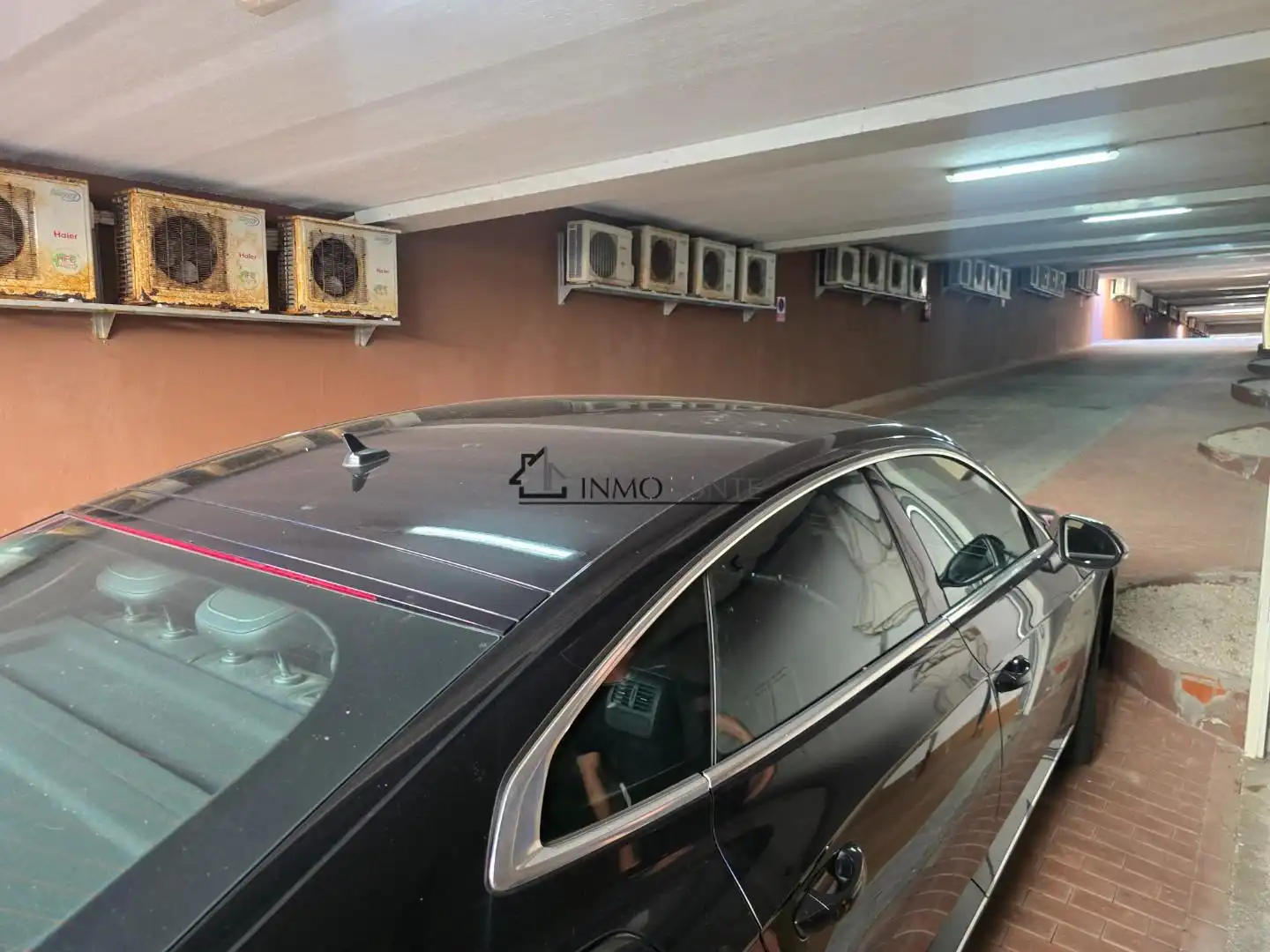 Aparcament de Casa adosada de lloguer en O Grove   amb Calefacció, Terrassa i Traster