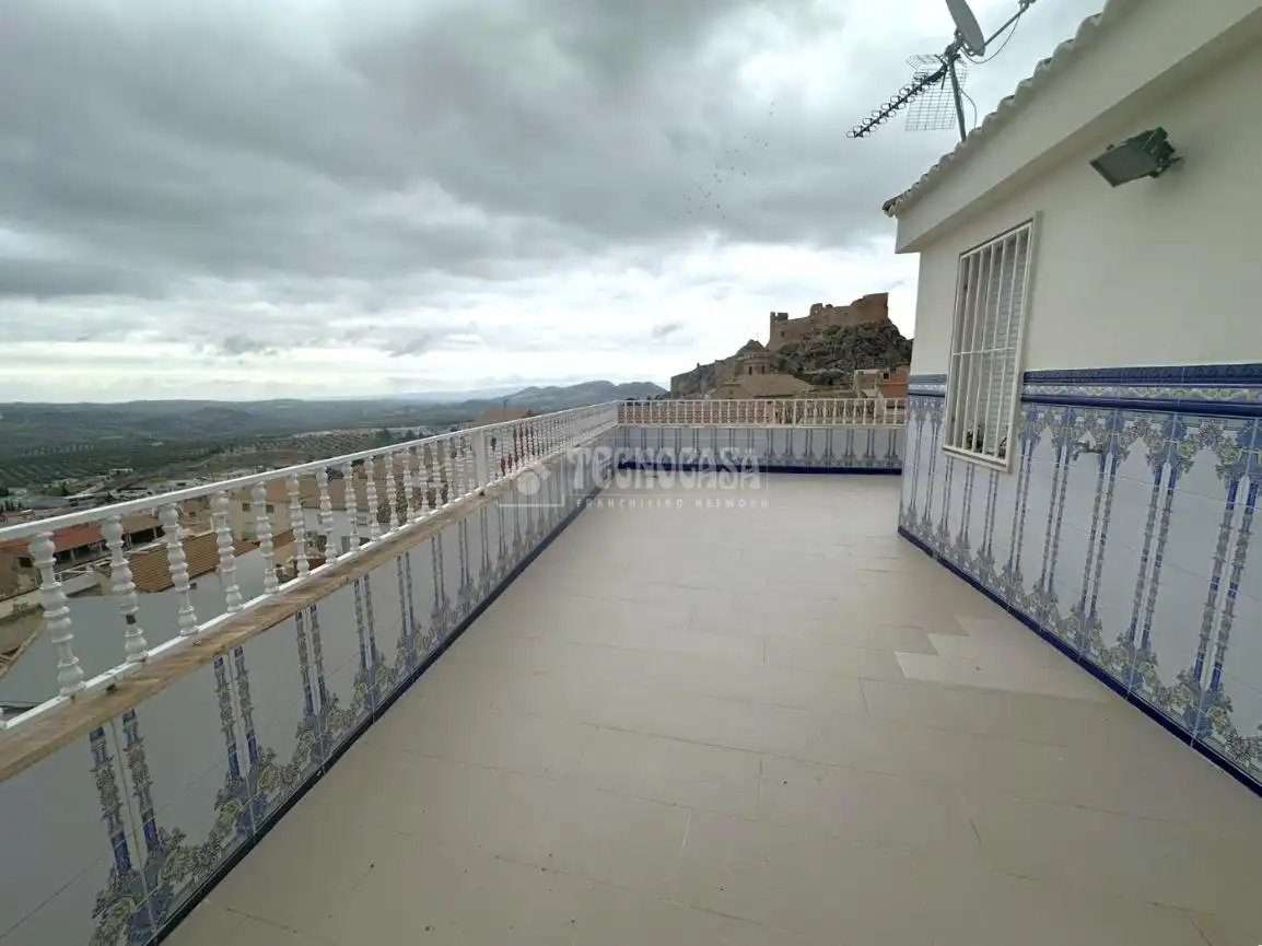 Terrassa de Casa o xalet en venda en Bedmar y Garcíez amb Aire condicionat, Calefacció i Terrassa