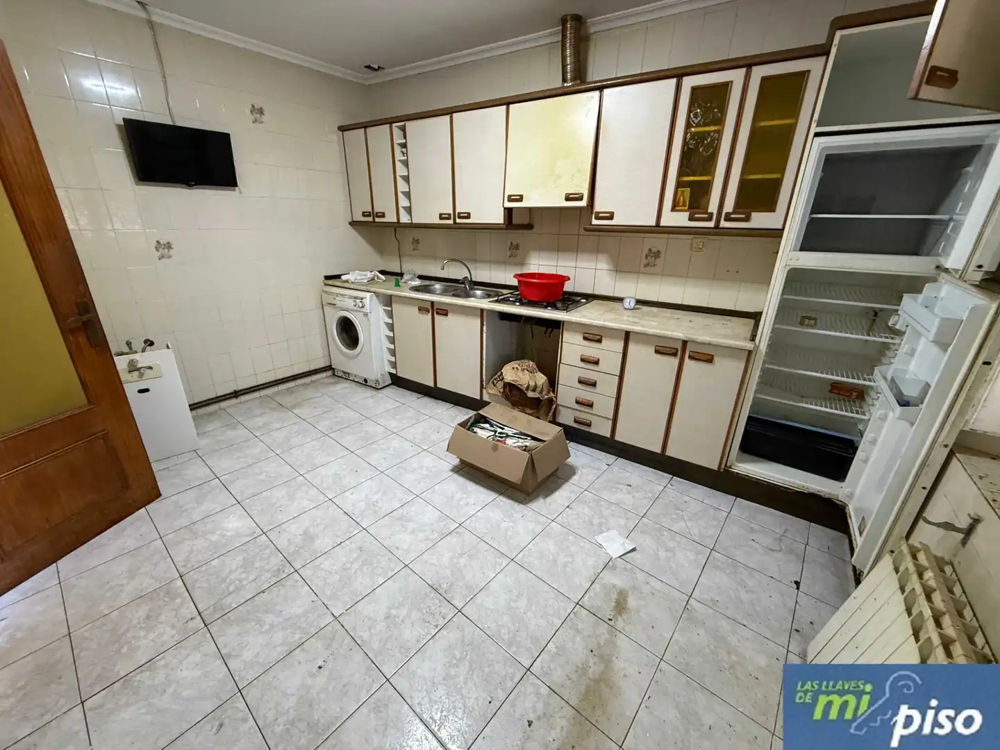 Cocina de Casa o chalet en venta en Nava del Rey con Calefacción, Jardín privado y Terraza