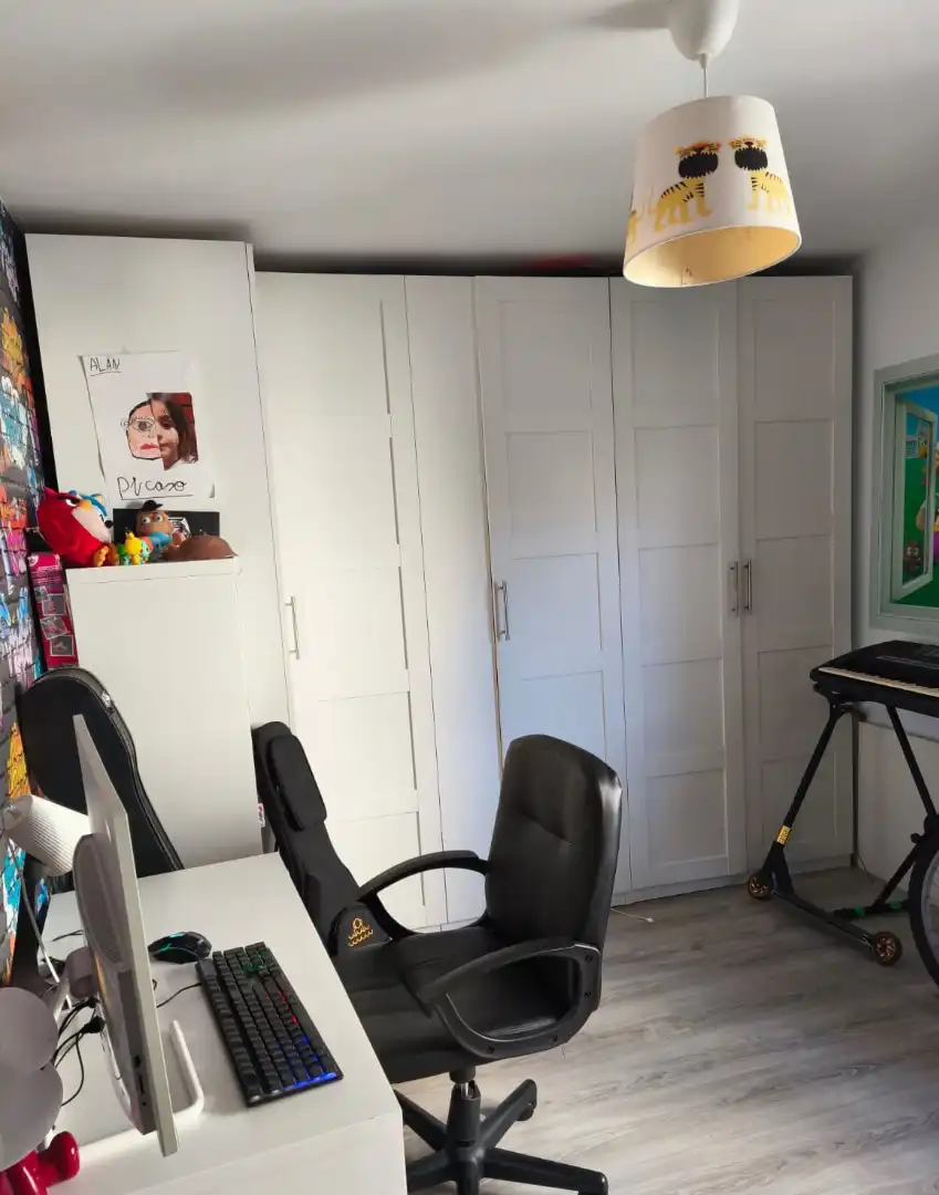 Habitación de Piso en venta en Valle de Trápaga-Trapagaran con Calefacción, Amueblado y Balcón