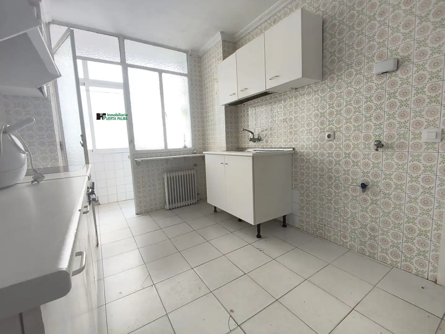 Cocina de Piso en venta en Badajoz con Calefacción y Parquet