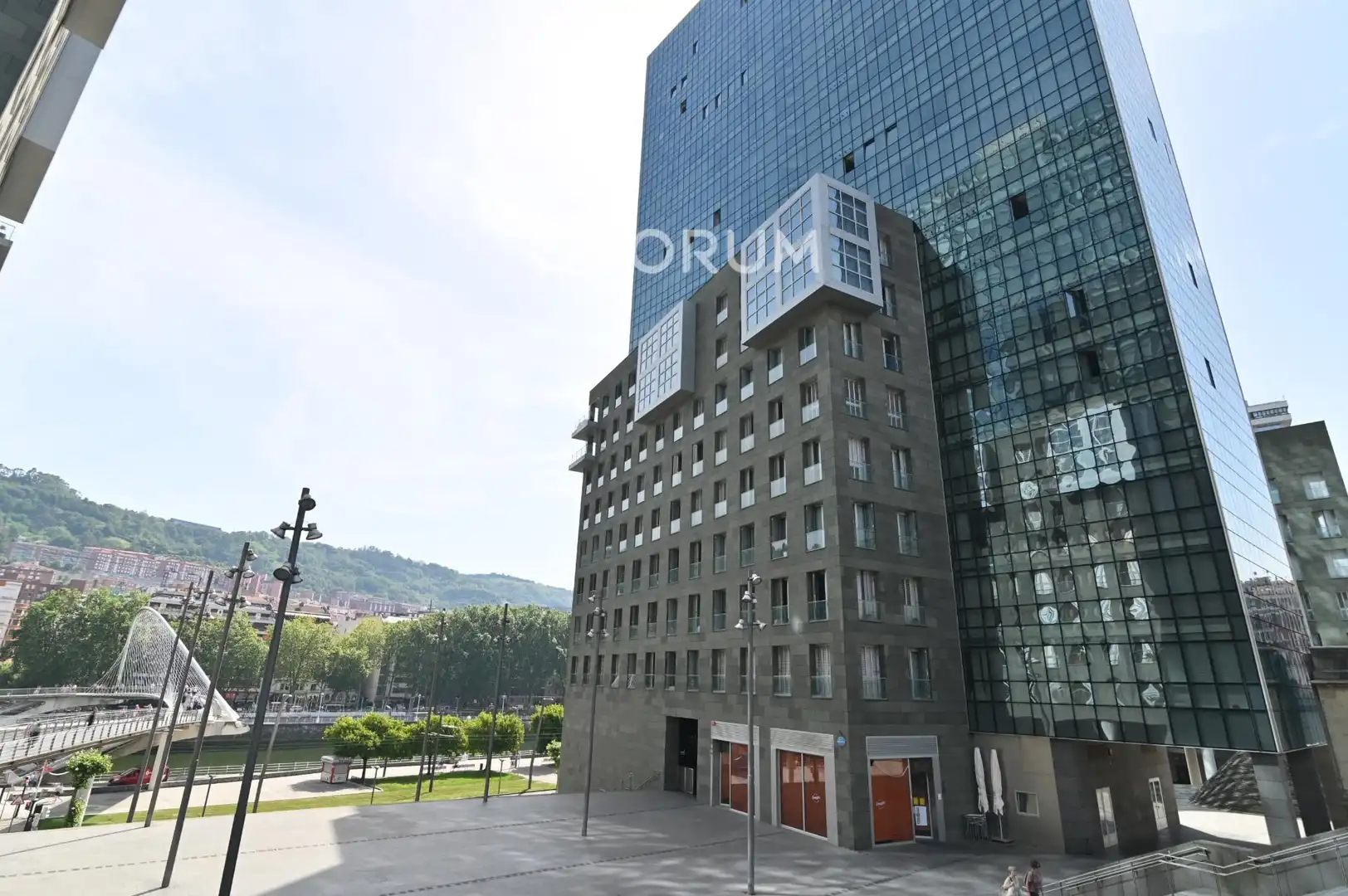 Außenansicht von Wohnung zum Verkauf in Bilbao  mit Klimaanlage, Heizung und Terrasse