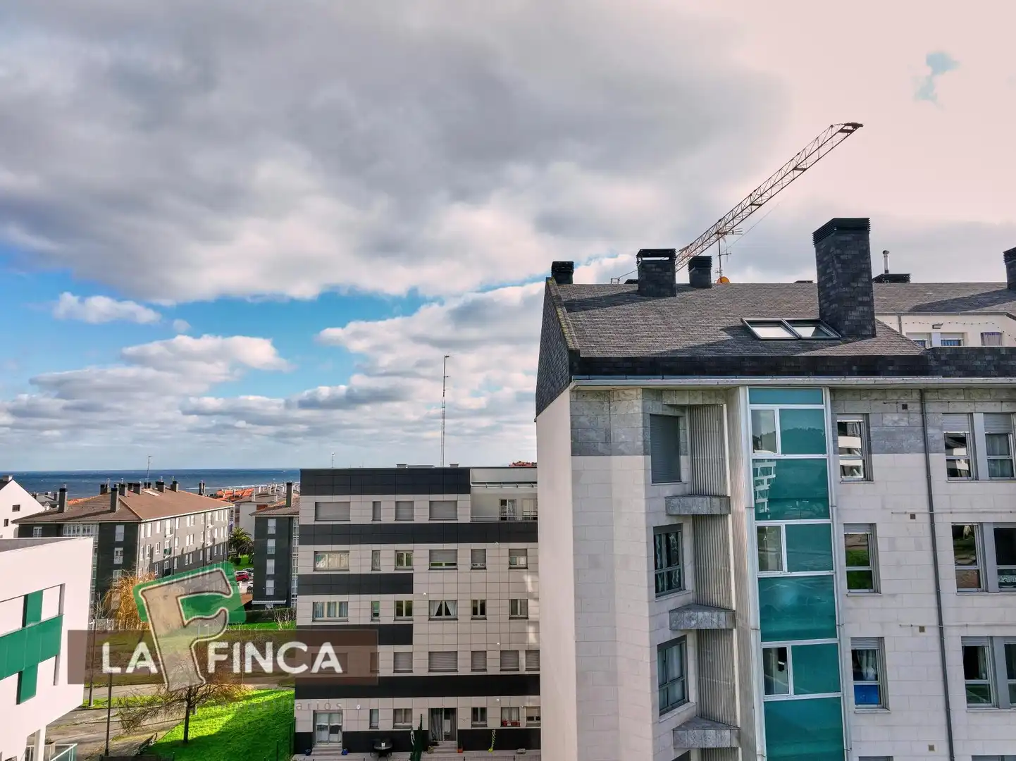 Außenansicht von Residential zum Verkauf in Gozón