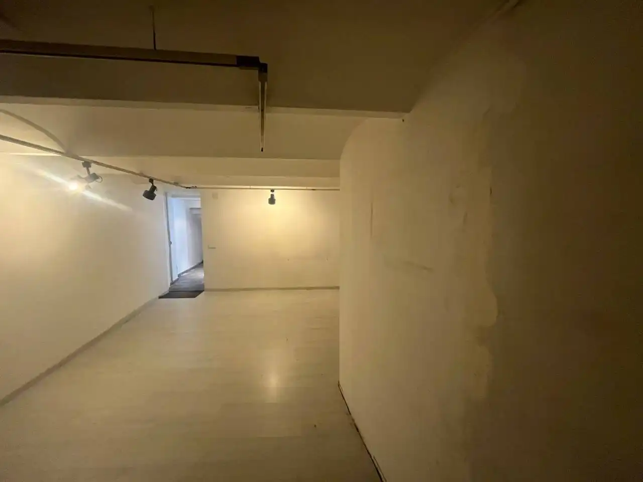 Locale commerciale in affitto a Plaza Sant Joan, imagen 3