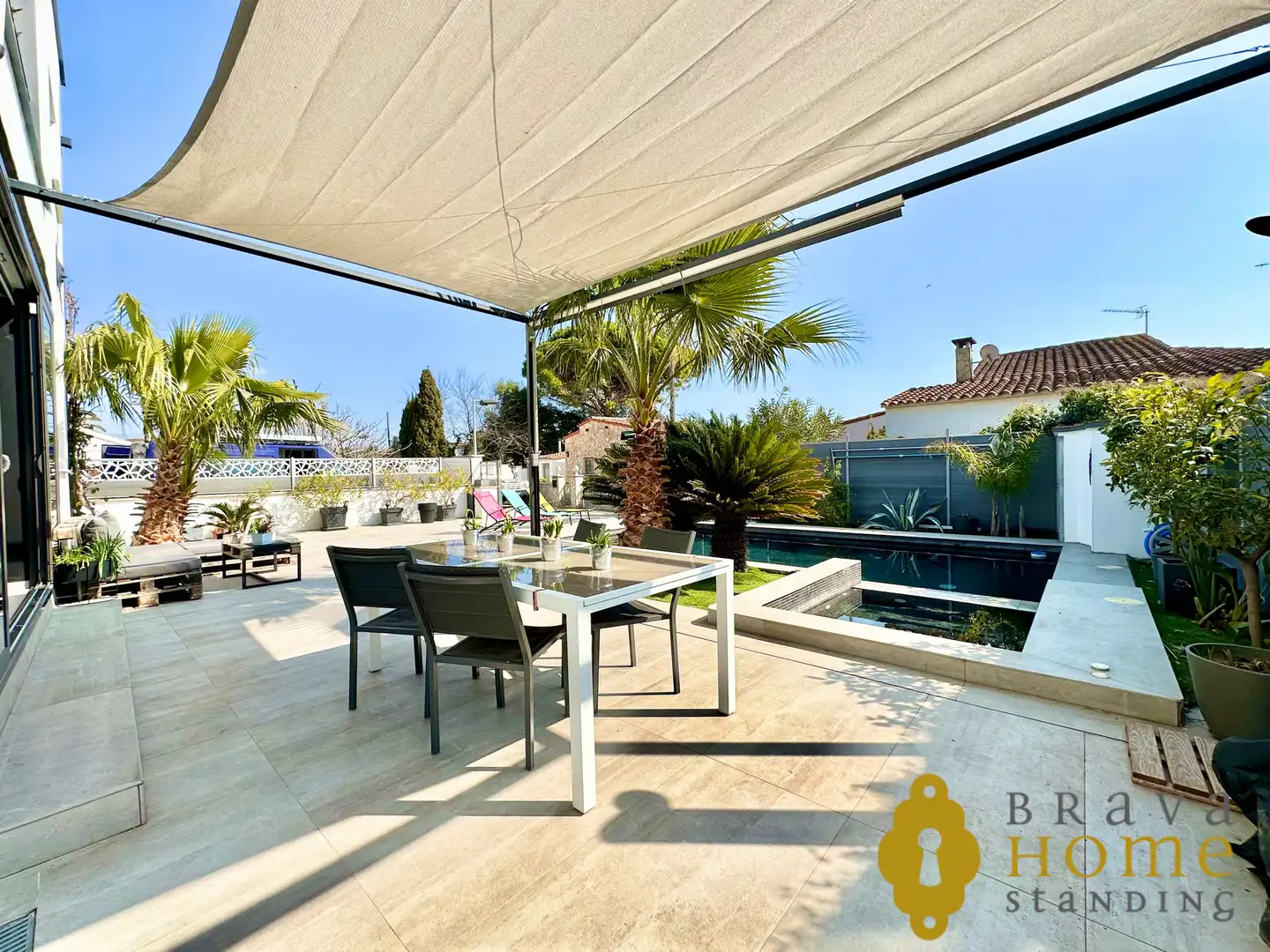 Terrasse von Haus oder Chalet zum Verkauf in Empuriabrava mit Klimaanlage, Heizung und Privatgarten