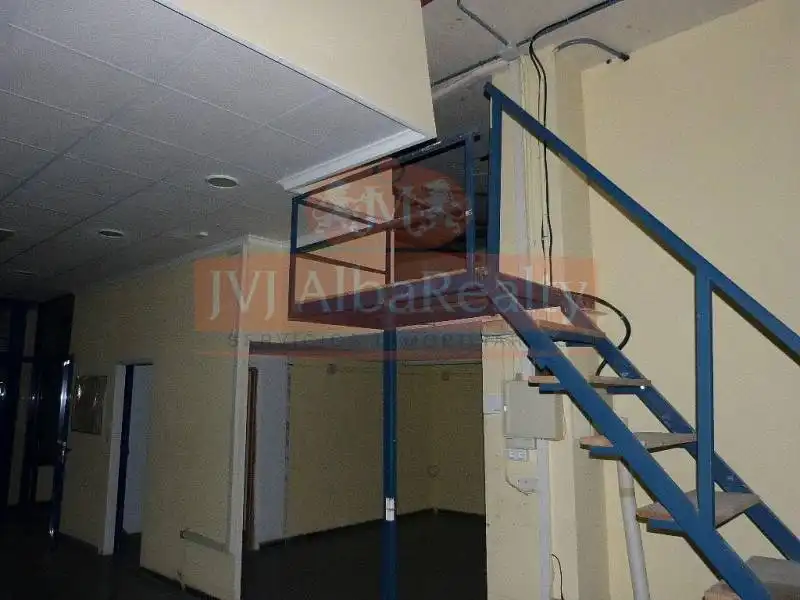 Local comercial en venda a El Pilar, imagen 4
