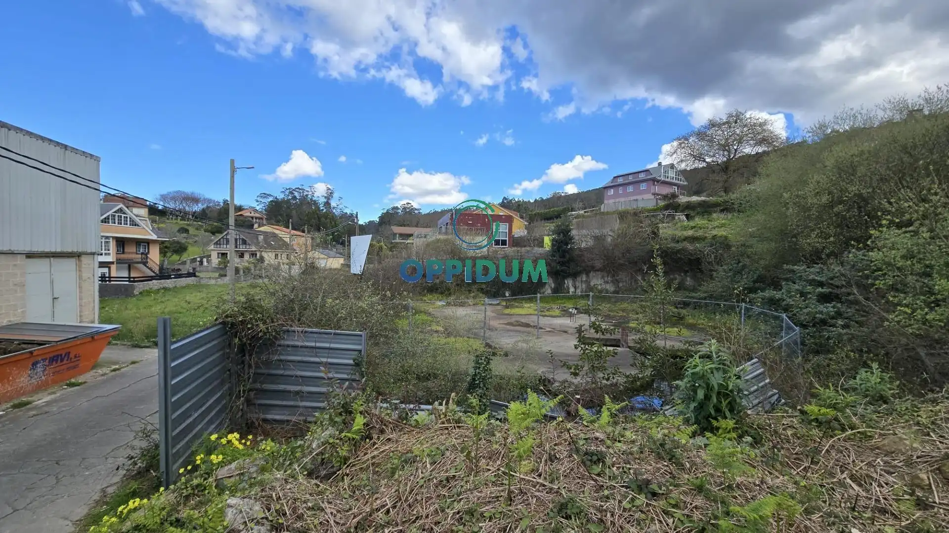 Residential for sale in Cee