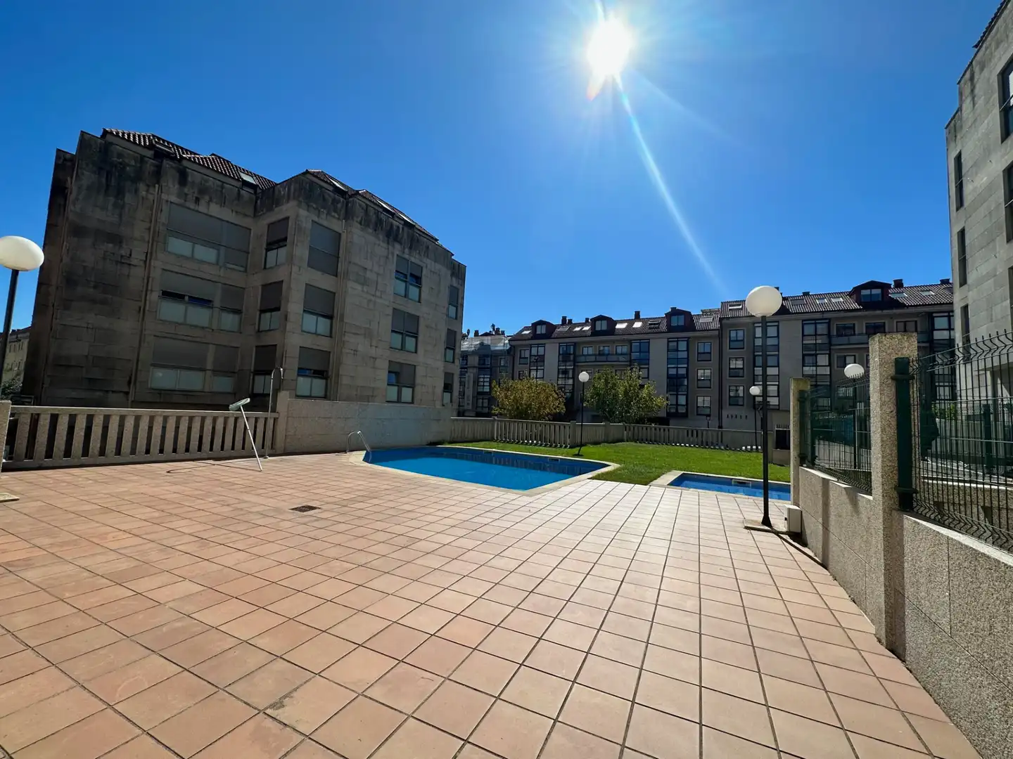 Apartament amb piscina en venda a Rúa Xesteira 8, imagen 5