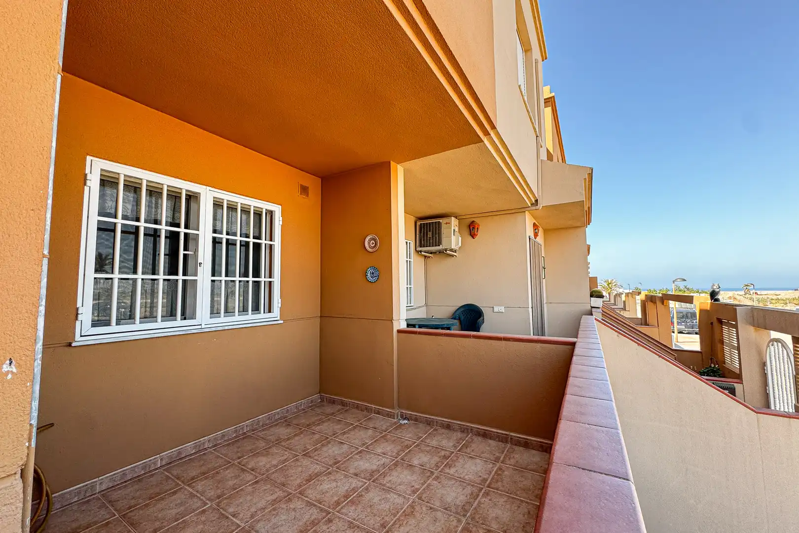 Terrassa de Casa o xalet en venda en Cabo de Gata amb Aire condicionat, Calefacció i Terrassa
