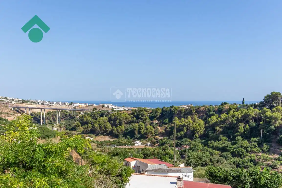 Finca rústica en venda en Nerja amb Jardí privat, Terrassa i Piscina