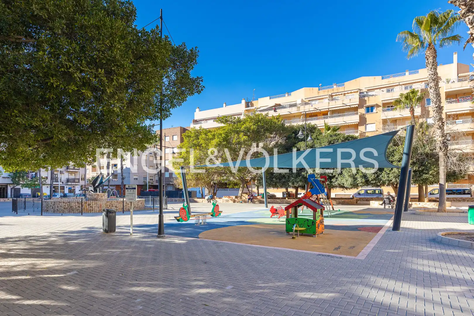 Außenansicht von Wohnung zum Verkauf in Torrevieja mit Klimaanlage, Heizung und Terrasse