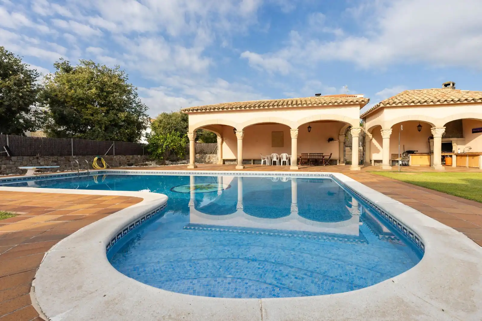 Piscina de Casa o xalet en venda en Mataró amb Terrassa i Piscina