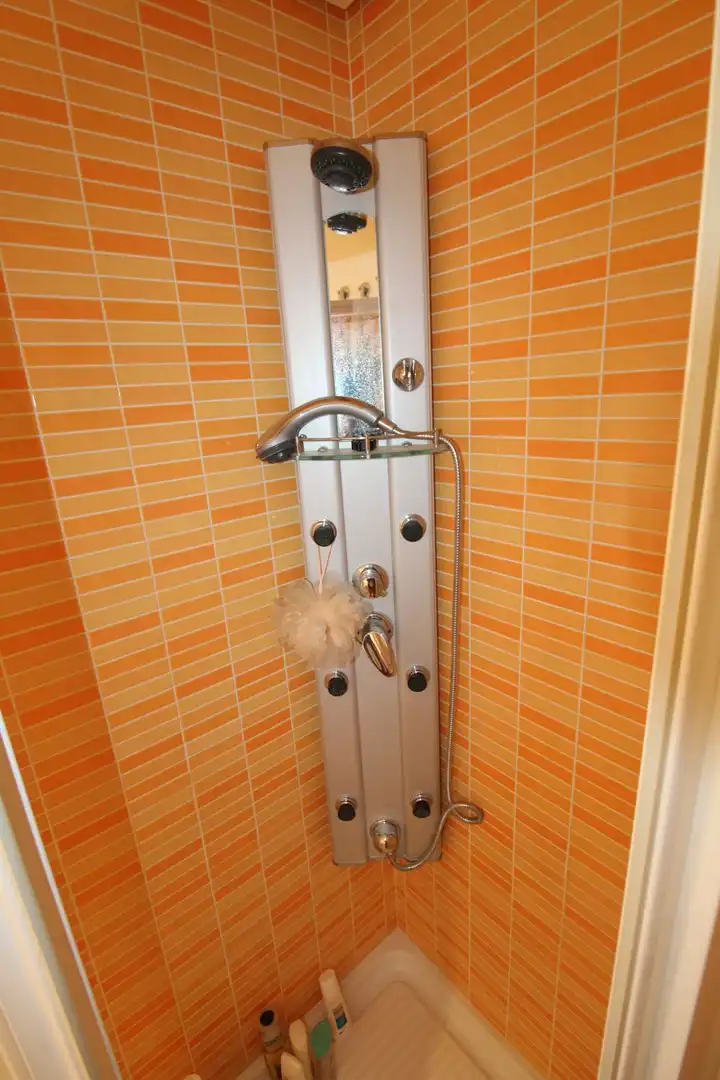 Bathroom of Study for sale in Ciudad Real  with Air Conditioner, Heating and Terrace