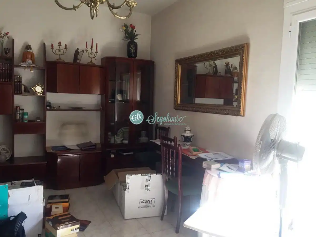Sala de estar de Piso en venta en Segovia con Trastero y Balcón