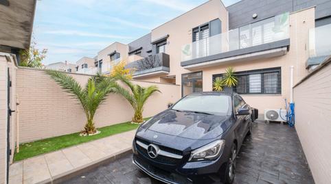 Photo 3 of Single-family semi-detached for sale in Calle de Camariñas, 116, Las Castañeras - Bulevar, Madrid