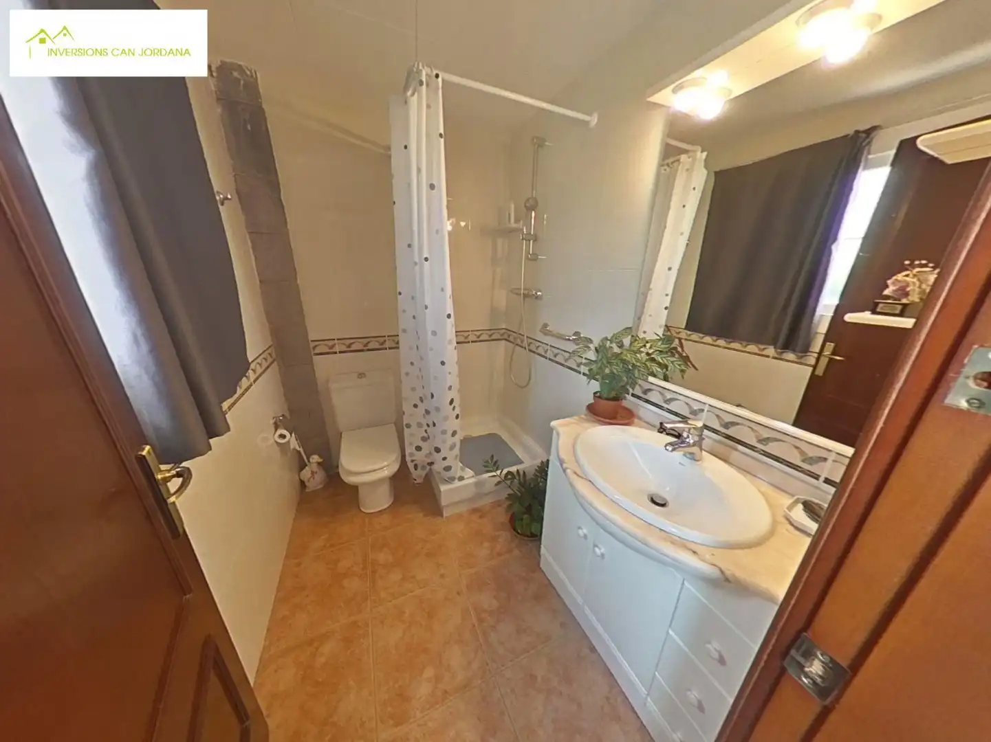 Badezimmer von Haus oder Chalet zum Verkauf in El Masnou mit Klimaanlage, Heizung und Privatgarten