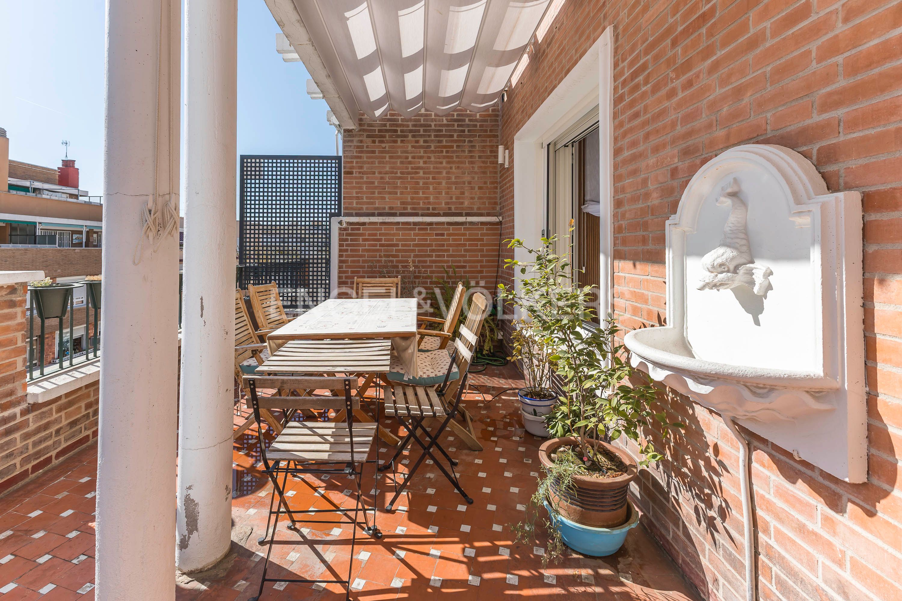Terrace of Apartment for sale in  Madrid Capital  with Air Conditioner, Heating and Parquet flooring