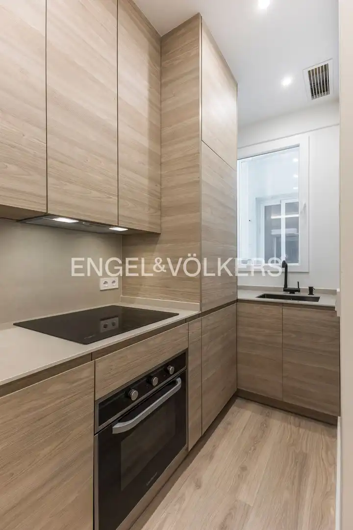 Kitchen of Flat for sale in Madrid  with Air Conditioner and Heating