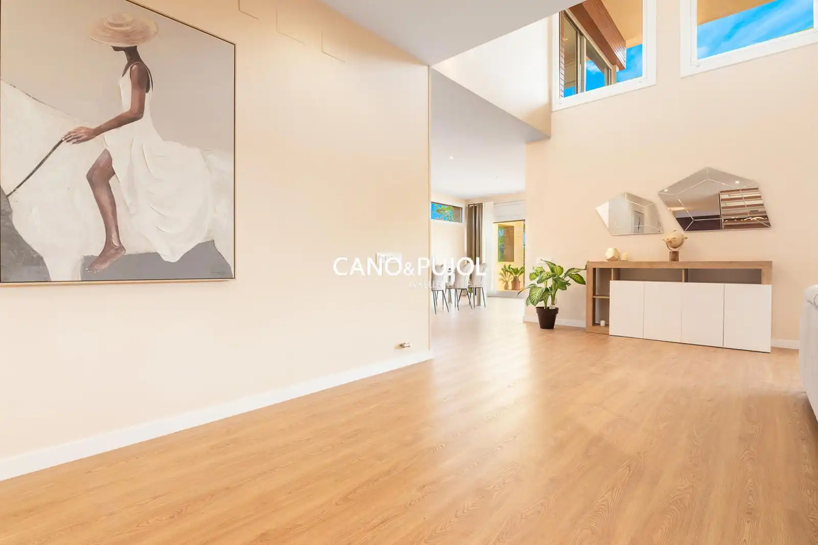 Living room of Houses for sale in Sant Cugat del Vallès  with Air Conditioner, Terrace and Swimming Pool