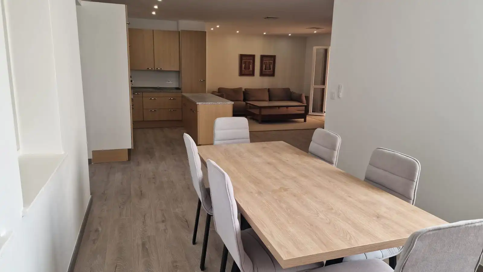 Comedor de Piso en venta en Marbella con Aire acondicionado, Terraza y Amueblado